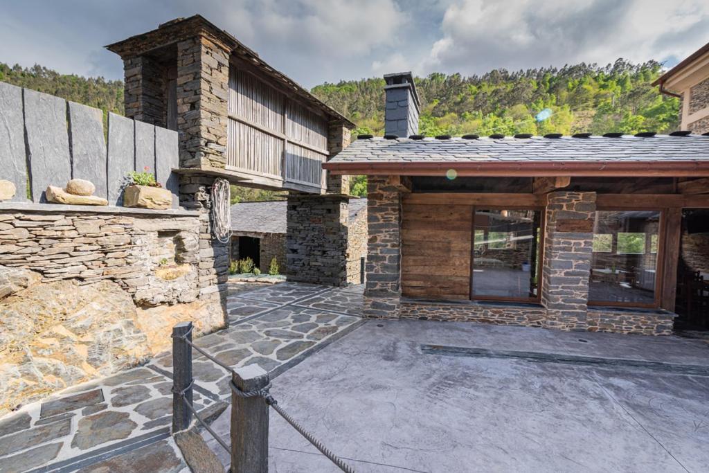 Apart-hotel Rurales Casa Llongo *