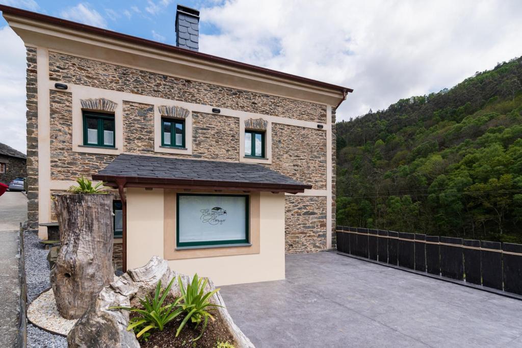 Rurales Casa Llongo Aparthotel