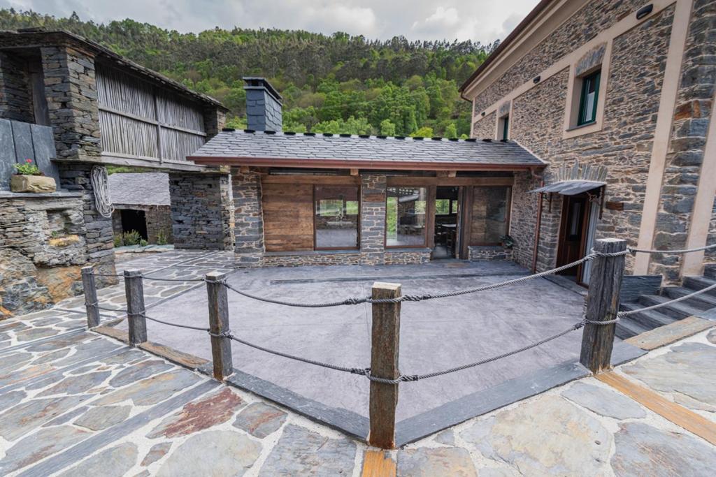 Aparthotel Rurales Casa Llongo Coana