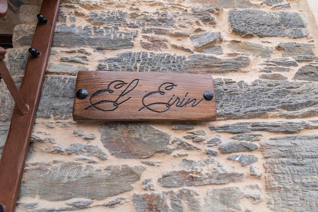 Rurales Casa Llongo Aparthotel Coana