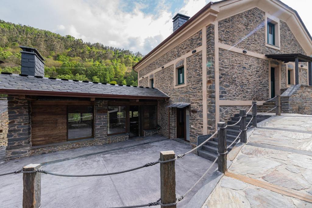 Rurales Casa Llongo Aparthotel